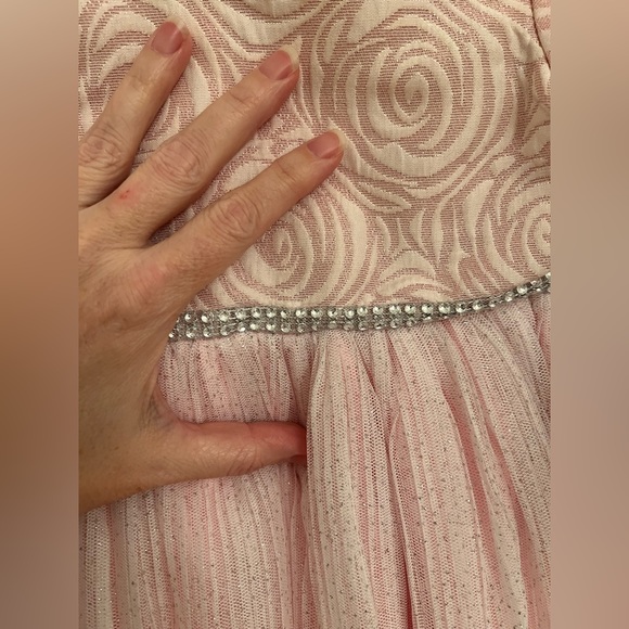 Precious Rose capped sleeve sparkle princess dress - Picture 3 of 9